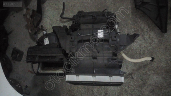 TOYOTA AURİS KALORİFER KUTUSU ÇEVİK OTO BURSA
