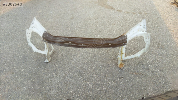 1997-2002 RENAULT KANGOO FAR YUVASI SACI VE PANELİ
