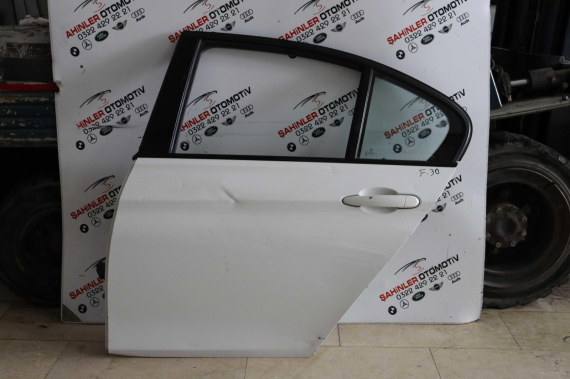 BMW 3 SERİSİ F30 SOL ARKA KAPI