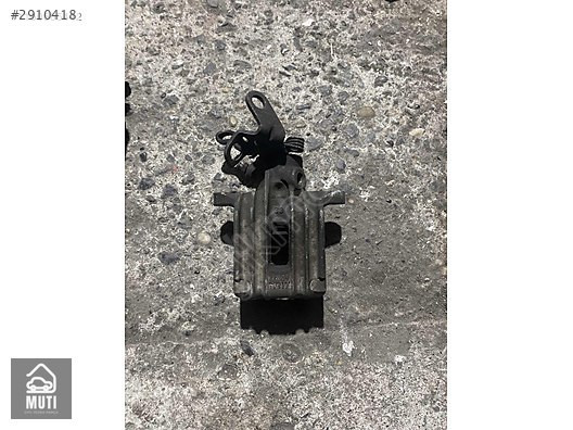 Volkswagen Golf 5 Fren Kaliperi Çıkma TRW