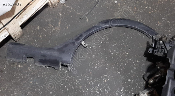 DACİA SANDERO STEPWAY ARKA ÇAMURLUK PLASTİĞİ DODİK