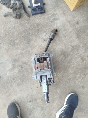 Audi A6 direksiyon kolonu