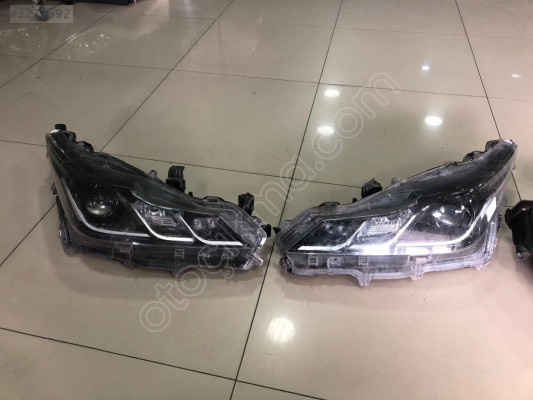 TOYOTA CORALLA 2019-2023 SAĞ SOL FAR