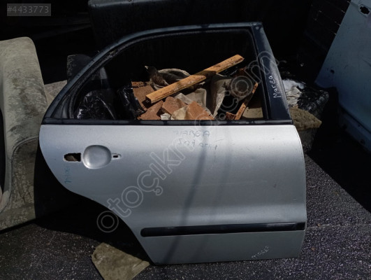 FİAT MAREA SAĞ ARKA KAPI KONUK OTO