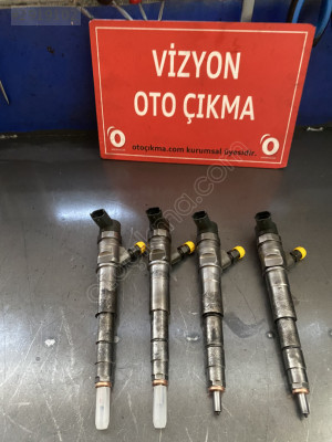 RENAULT TRAFİC 2.0 TAKIM ENJEKTÖR ✅