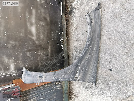 7701473702 RENAULT MEGANE SOL ÖN ÇAMURLUK 03-09