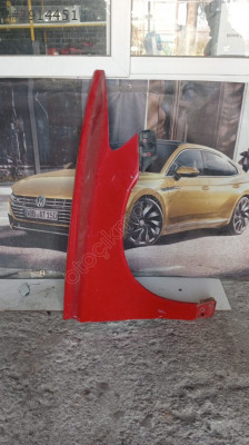 VOLVO S40 SAĞ ÖN ÇAMURLUK ÇIKMA