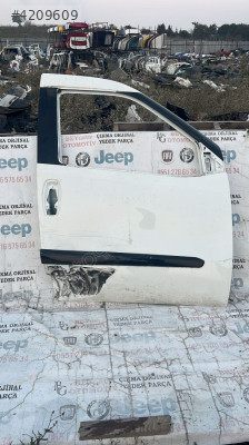 FİAT DOBLO SAĞ ÖN KAPI ÇIKMA ORJİNAL YEDEK PARÇA