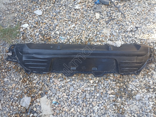 Renault Clio 4 SUV arka tampon çıtası