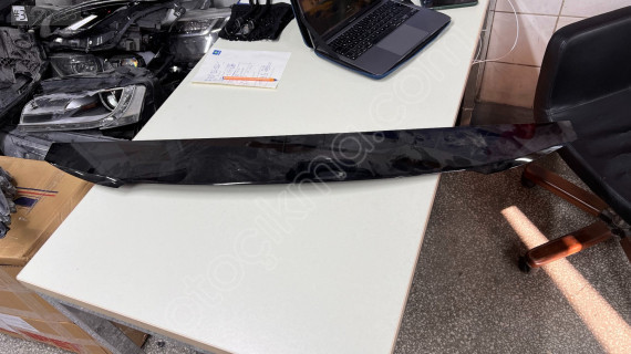 MERCEDES EQC BAGAJ ÜST KAPLAMA SPOİLER ORJİNAL