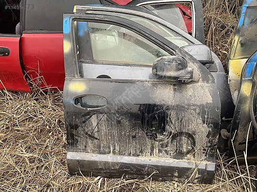 Hyundai Santa Fe Sol Ön Kapı - Oto Çıkma Parçaları