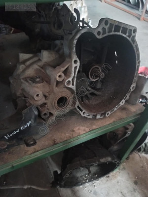 HYUNDAİ COUPE  05 KOMPLE ŞANZIMAN ÜÇEL OTO ÇIKMA BURSA