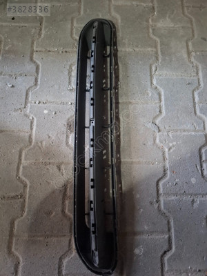 Fiat 500 L ön tampon ızgara 735650514