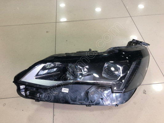 PEUGEOT 3008 MERCEKLİ LEDLİ SOL FAR 9836230680