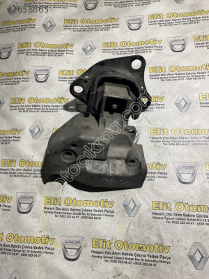 RENAULT MEGANE 2 SAĞ MOTOR KULAĞI