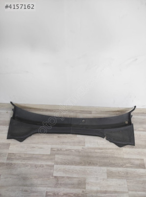 VOLKSVAGEN PASSAT B8  ORJİNAL CAM ÖN IZGARASI 3G1819403