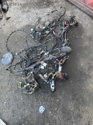 Renault Dacia 1000 motor tesisat