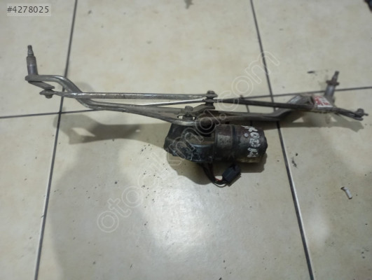 SKODA SCALA  SİLECEK MOTORU