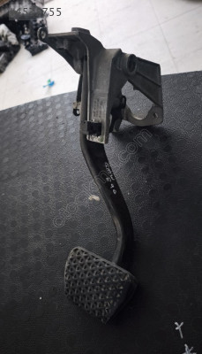 BMW E90 PEDAL