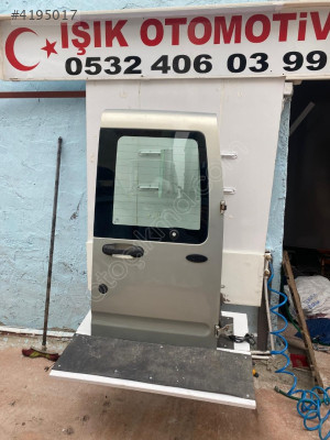 Ford transit connect sağ arka bagaj kapağı çıkma orjinal sökme