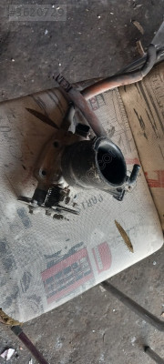 Çıkma mazda 626 gaz kelebeği
