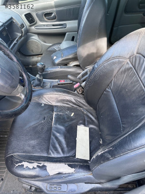 RENAULT LAGUNA ÖN İKİ KOLTUK