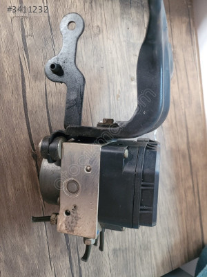 135110-23011 TOYOTA COROLLA ABS BEYNİ