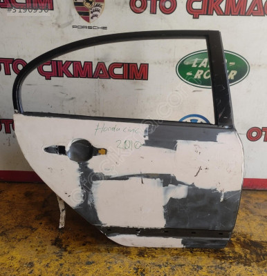 Honda Civic FD6 Modeli İçin Sağ Arka Kapı Çıkma Parçası