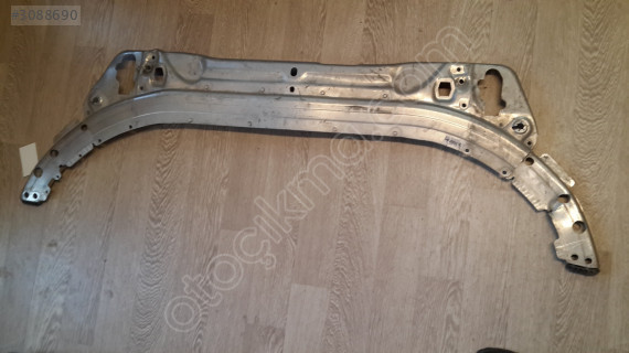 Mercedes C 205 ÖN PANEL A2056203301