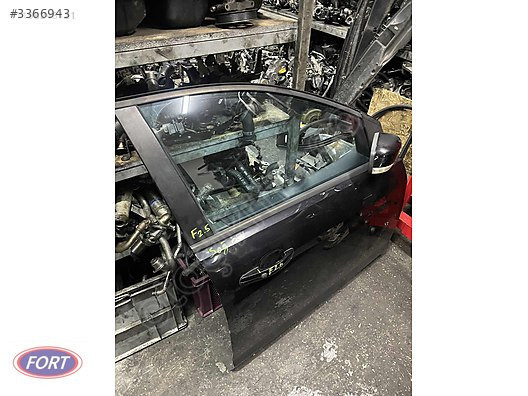 Ford Focus 2.5 Sağ Ön Kapı Hatasız Orijinal Umut Oto