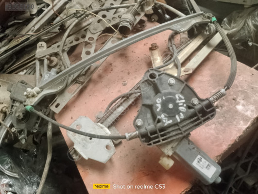 CLİO 2 SOL ÖN CAM KRİKO VE MOTOR