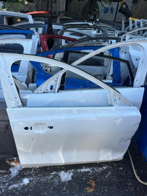 MİRİM OTODAN FORD FOCUS 4 SAĞ ÖN KAPI