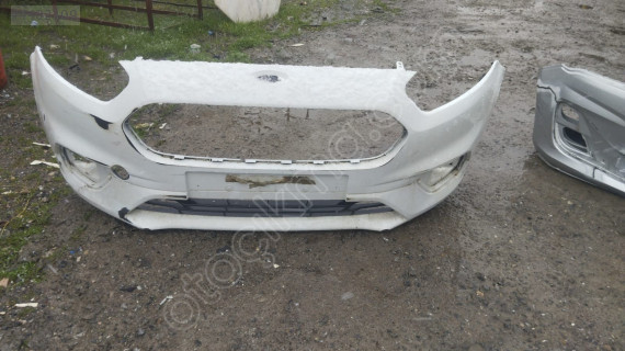 Ford courier ön tampon orjinal çıkma