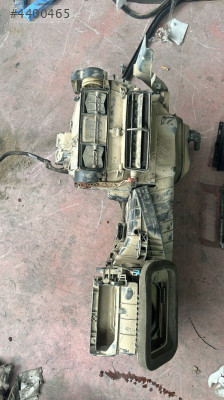 2010 VW CADDY ÇIKMA ORJİNAL KALORİFER KAZANI