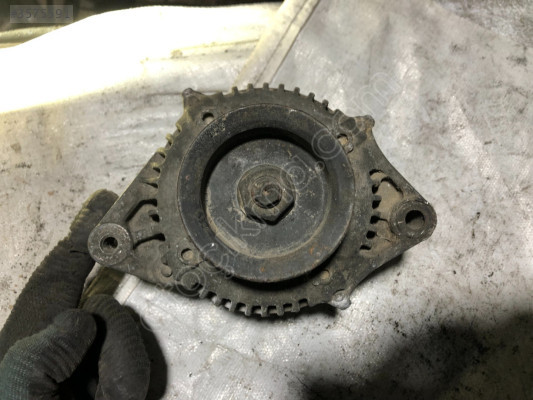 Suzuki Swift Çıkma Şarj Dinamosu