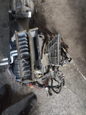 AUDİ A4 2.0 DİZEL 2013 MOTOR KOMPLE