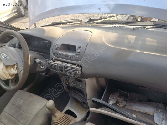 TOYOTA COROLLA GÖĞÜST TORPİDO ÇIKMA YEDEK PARÇA 1999 2001