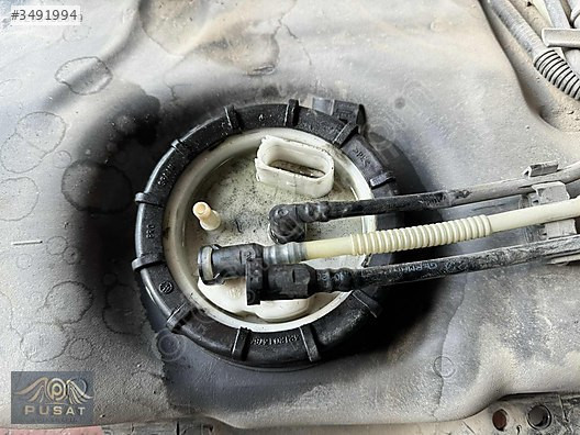 VOLKSWAGEN POLO HB ÇIKMA MAZOT POMPASI ŞAMANDIRA ORJİNAL