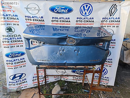 Toyota Corolla bagaj kapağı orijinal