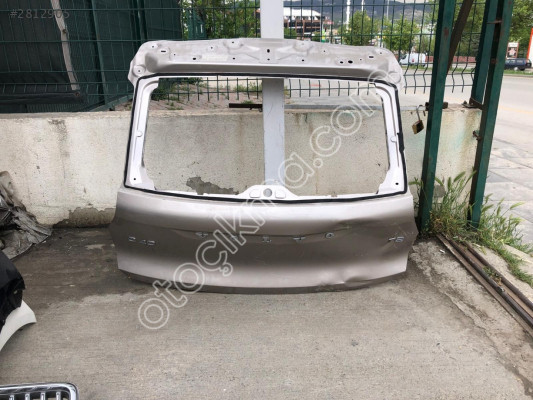 VOLVO XC 40 BAGAJ KAPAĞI