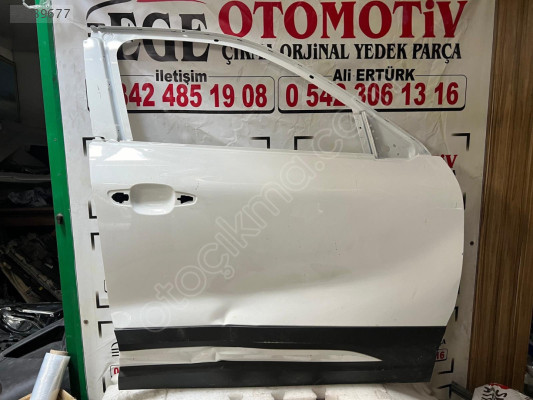 OPEL MOKKA B BEYAZ SAĞ ÖN KAPI ORJINAL BOYASIZ