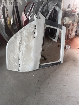 2013 model clio 3 sag arka kapı