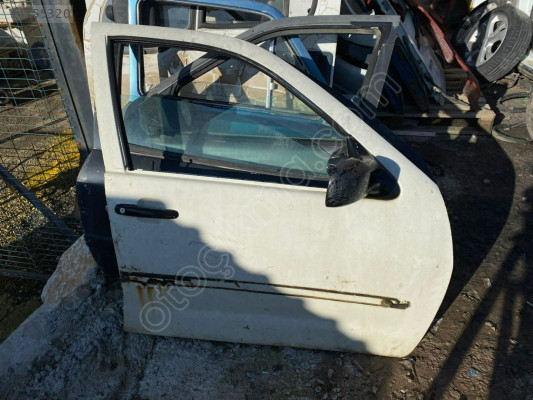 SEAT INCA SAĞ ÖN KAPI