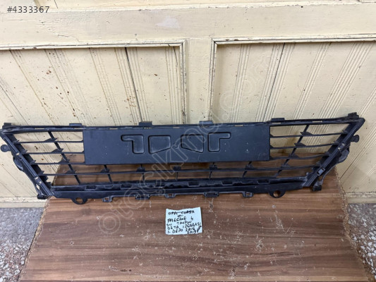 RENAULT MEGANE 4 ÖN TAMPON ORTA IZGARASI 2016-2019 MODEL