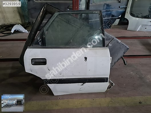 OTO CEMDEN ÇIKMA MAZDA 626 SEDAN SAĞ ARKA KAPI