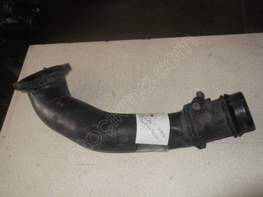 MERCEDES W204 HAVA EMİŞ BORUSU