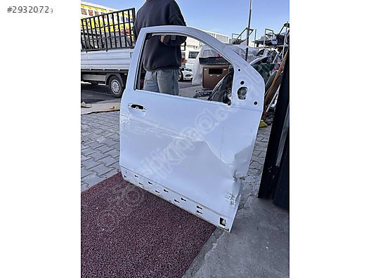 Dacia dokker Lodgy sağ ön kapı