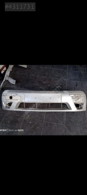 Ford Focus1 ön tampon orijinal 2001 model ve üstü