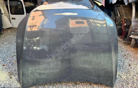 AUDİ Q5 MOTOR KAPUTU ORJİNAL EYUPCAN OTO ÇIKMA'DA