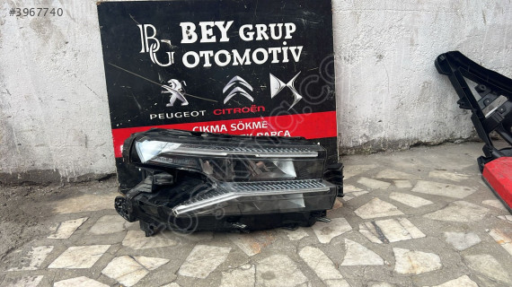CİTROEN C5 AİRCROSS SAĞ FAR ORİJİNAL ÇIKMA YEDEK PARÇA